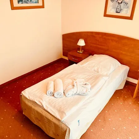 Dom Zdrojowy Diament Grzybowo (West Pomeranian)