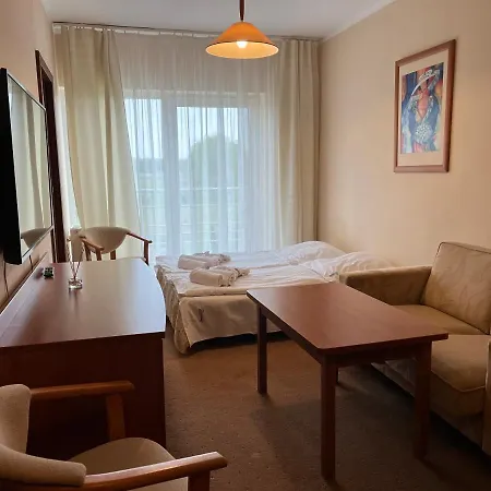 Dom Zdrojowy Diament Semesterpark Grzybowo (West Pomeranian)